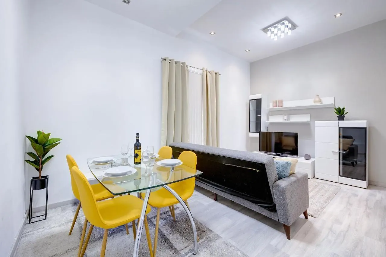 Gorgeous 1Br Apartment Steps To The Promenade Sliema